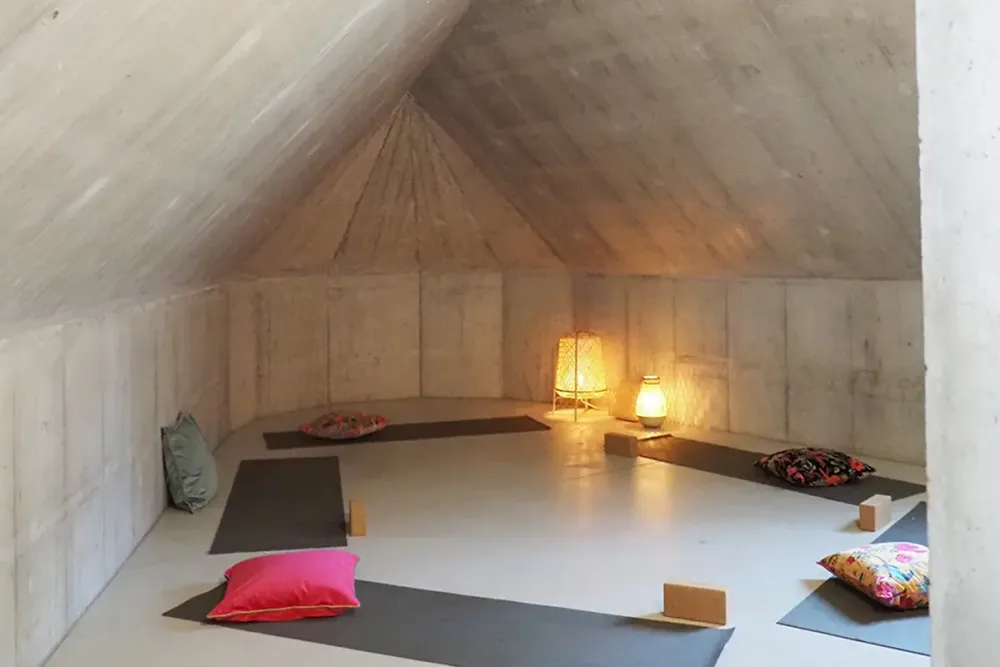 AMUN | studio für energy balance & yoga | kerstin marx cover