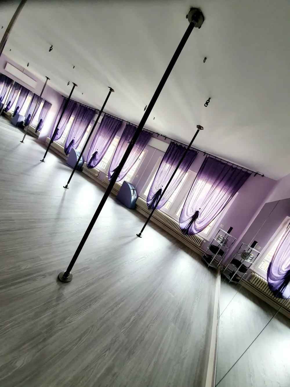 Royal Pole cover