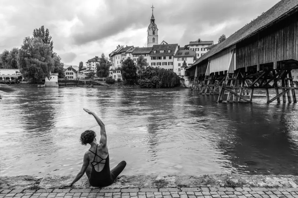 Yoga & Pilateszentrale cover