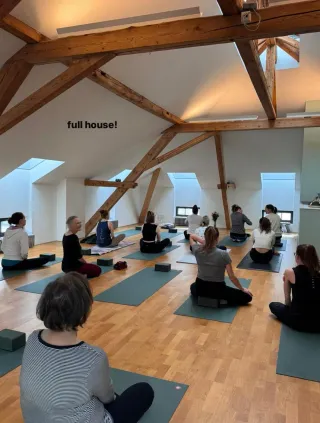 Yoga in a Bag Winterthur - Wir sind neu auf www.sportsnow.ch logo